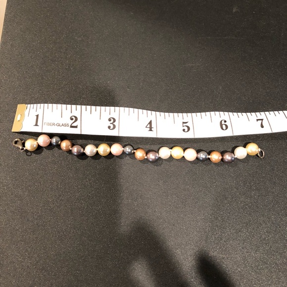 NIB Authentic Freshwater Colored Pearls Bracelet. - Picture 5 of 5